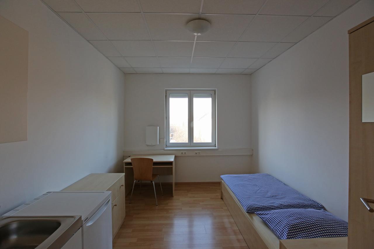 Montagehotel Living@Linz Extérieur photo