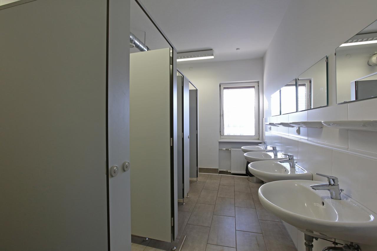 Montagehotel Living@Linz Extérieur photo